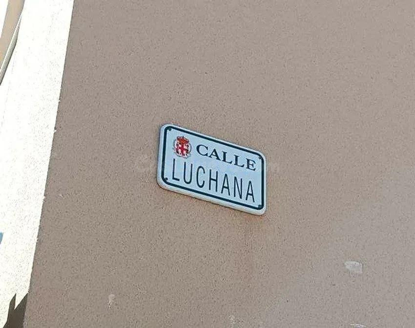 SE VENDE piso OKUPA en C Luchana 11 de Almería - foto 2