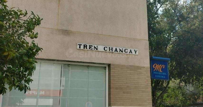 SE VENDE piso OKUPADA en Calle Tren Changay Nº 1 Sevilla (Se - foto 2