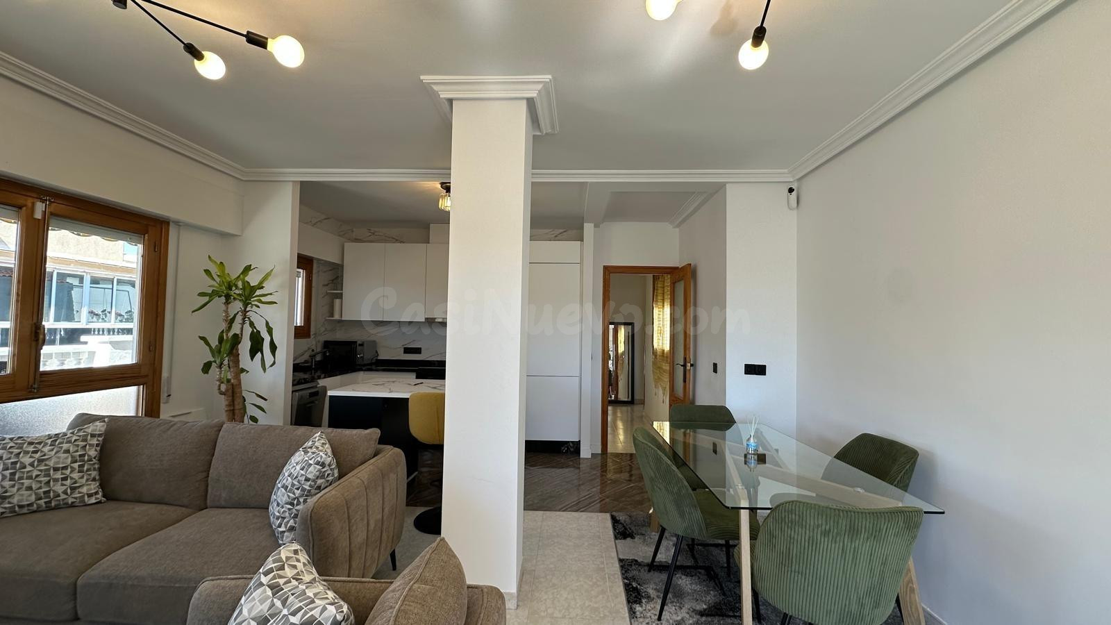 APARTAMENTO DE 2 HAB Y 1 BAÑO CON TERRAZA EN LA AVENIDA HABA - foto 5