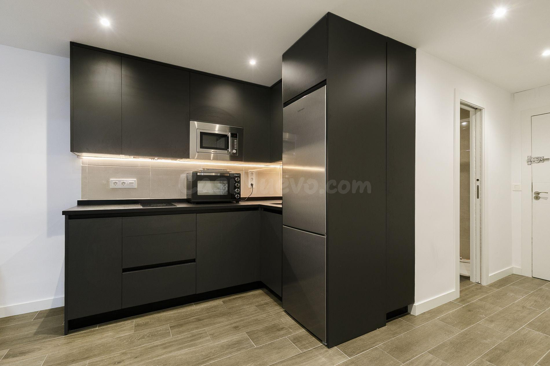 Apartamento reformado en ubicación privilegiada - foto 2