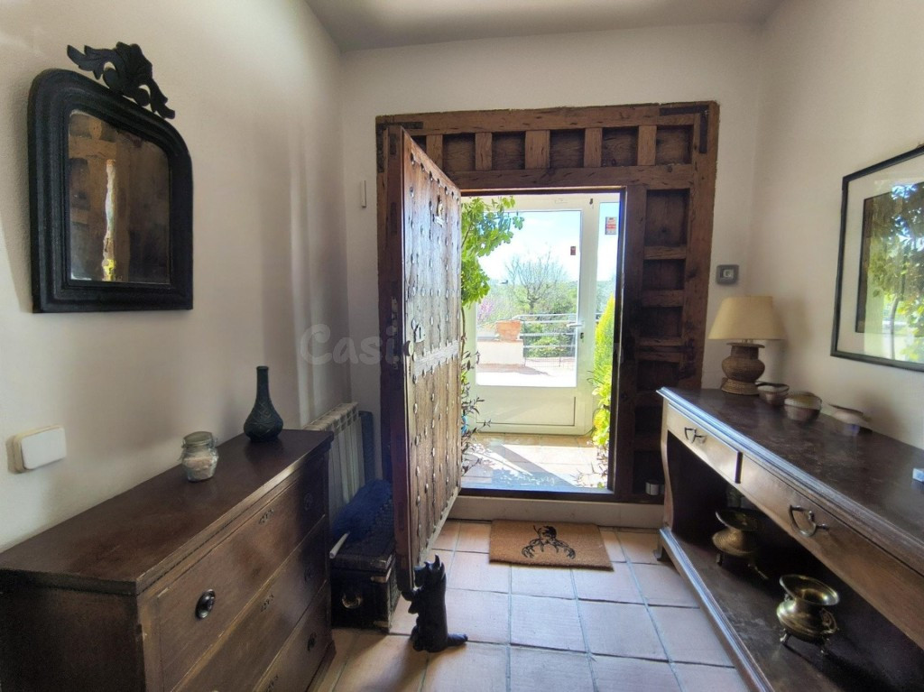 Finca rústica con infraestructuras listas para explotación en Belinchón (Cuenca) - foto 4