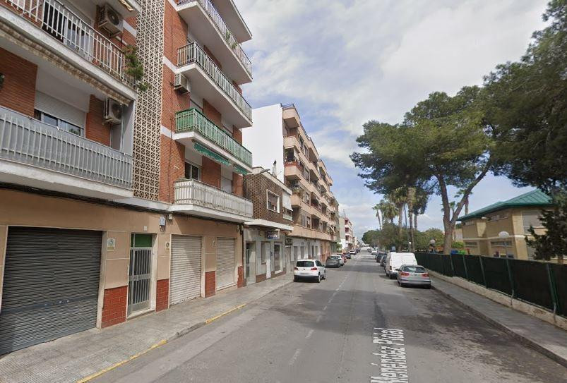 SE VENDE piso OKUPA en C Menendez Pidal 1 de Almoradí - foto 3
