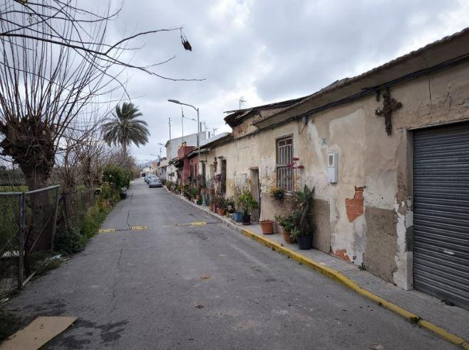 SE VENDE piso OKUPA en C Sol Naciente 14 de Almoradí - foto 2