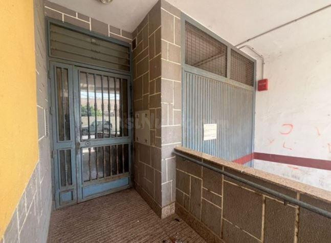 SE VENDE piso OKUPA en C Joaquinico 36 de Roquetas de Mar - foto 4