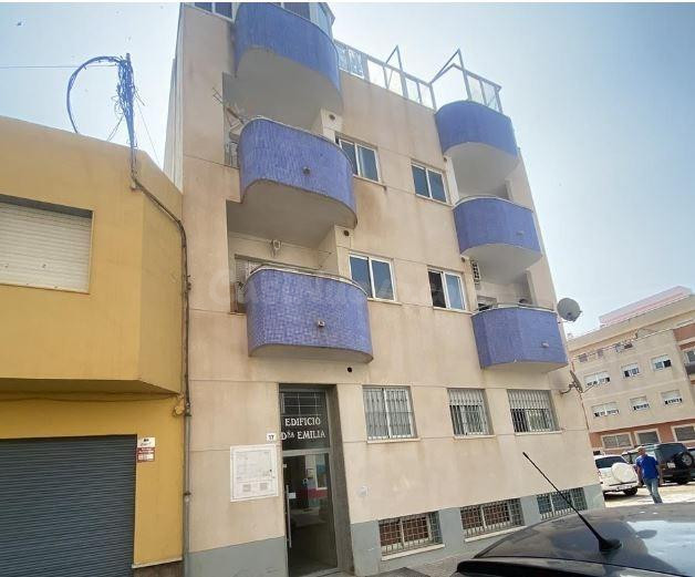 SE VENDE piso OKUPA en C Emilia Pardo Bazan 17 de Ejido (El - foto 4