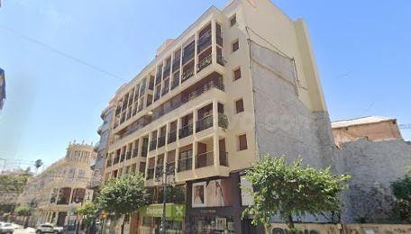 SE VENDE piso OKUPA en C Calderon De La Barca 5 de Orihuela - foto 3