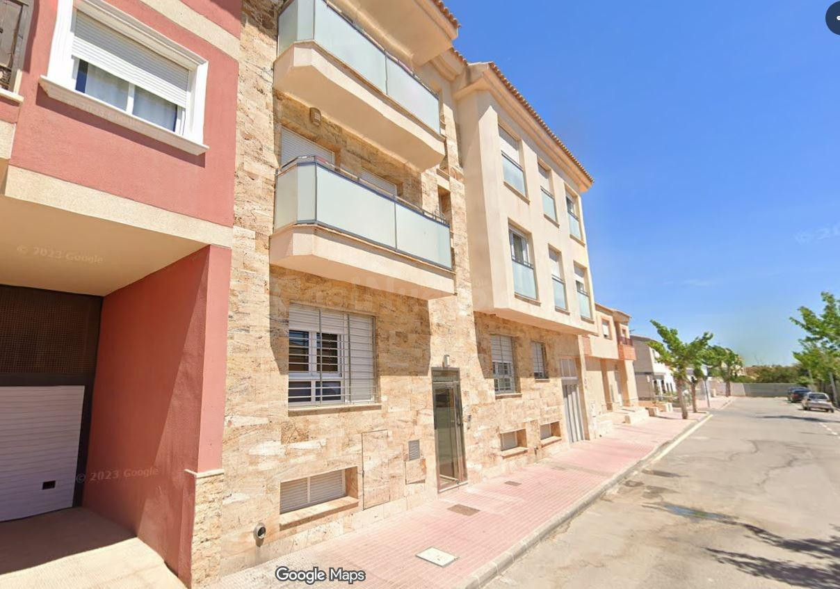 SE VENDE inmueble ALQUILADO en Alcázares (Los) - foto 4