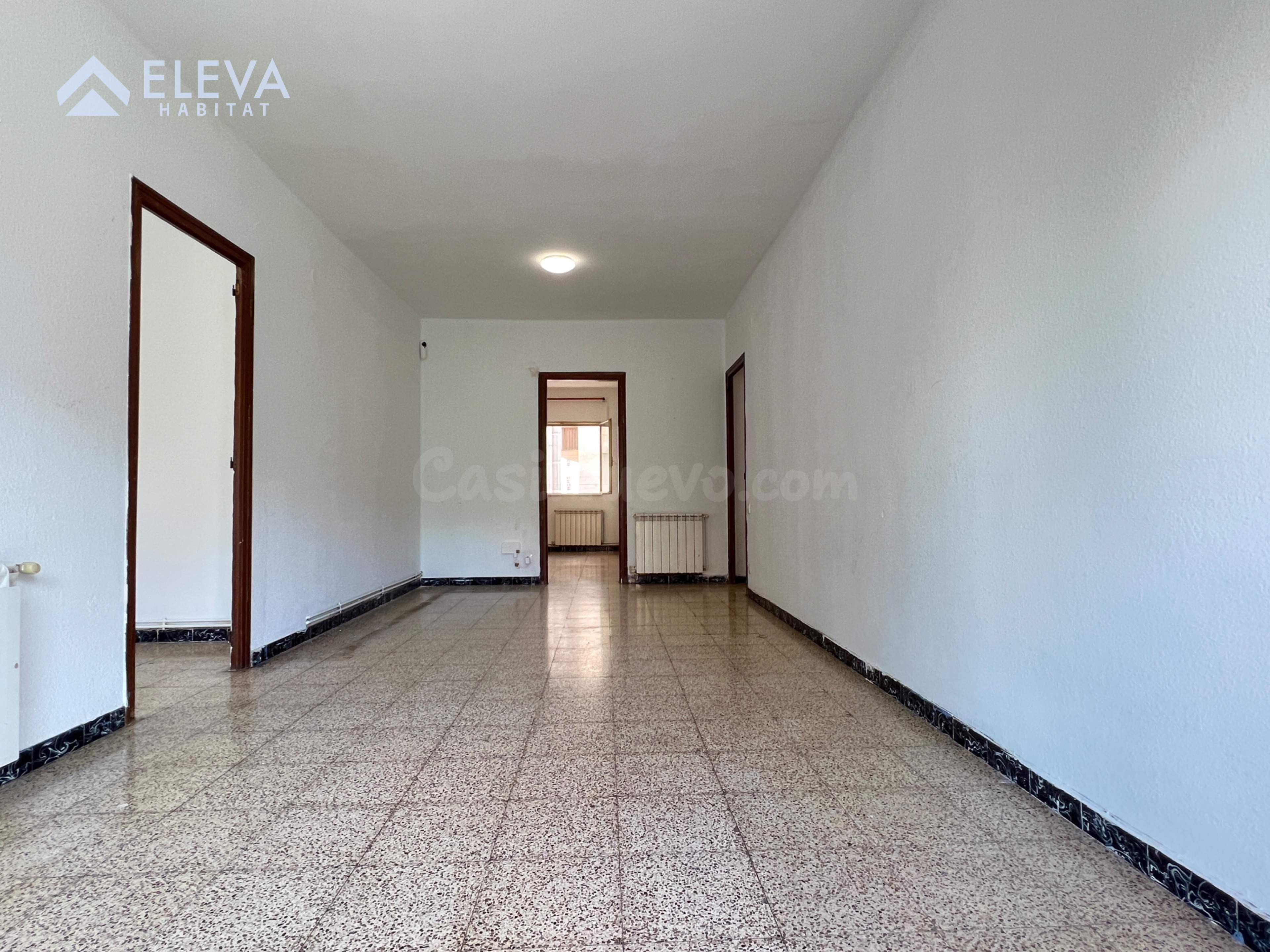 Piso con gran potencial en Avenida Pío XII - foto 3