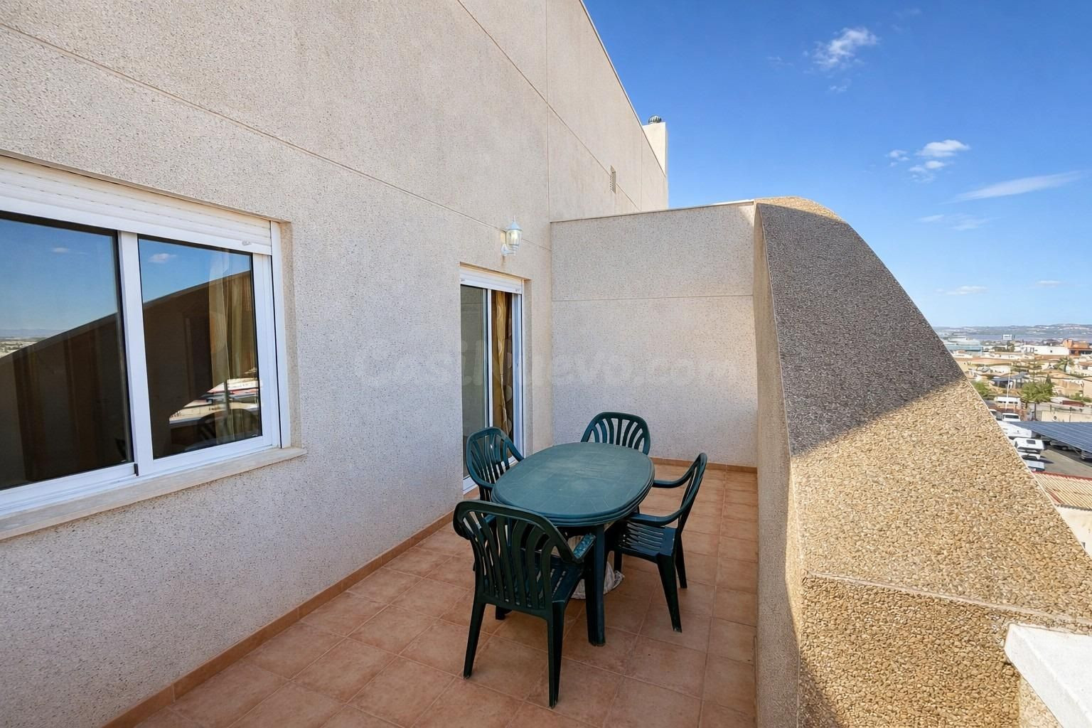 ático con gran terraza y piscina - foto 2