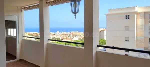 PISO EN BENALMÁDENA CON VISTAS AL MAR - foto 2
