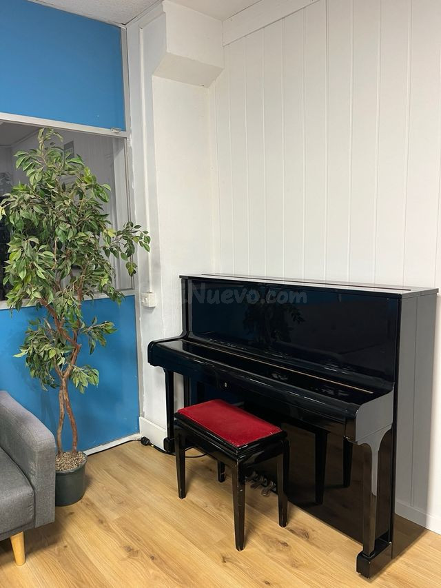 Alquiler Piano Romhildt - foto 3
