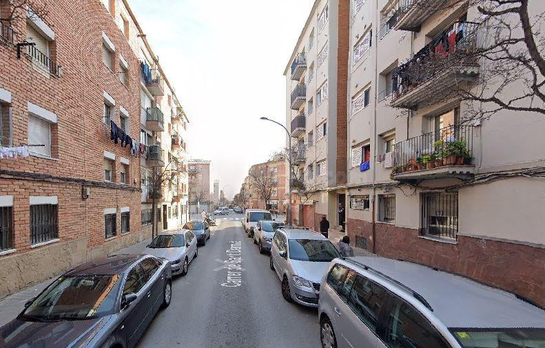 Se vende piso CESIÑN DE REMATE en C/ SANT DAMIA en Terrassa - foto 3