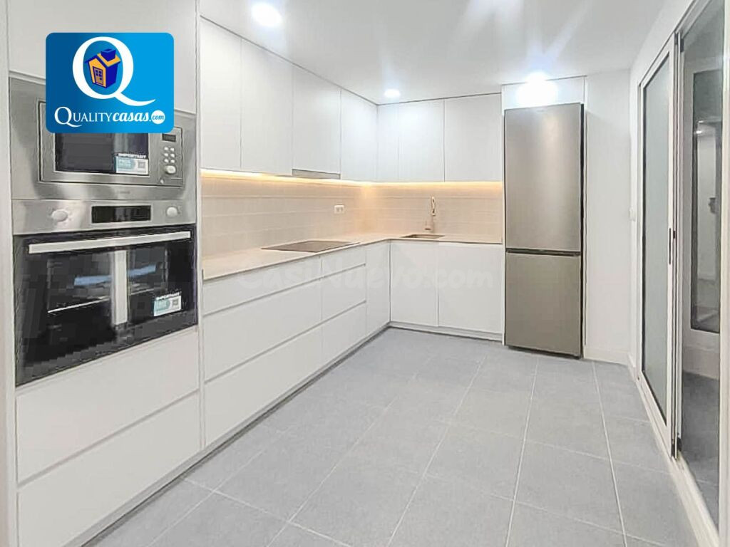 Apartamento en Venta en Alicante Alicante Ref: 17437R