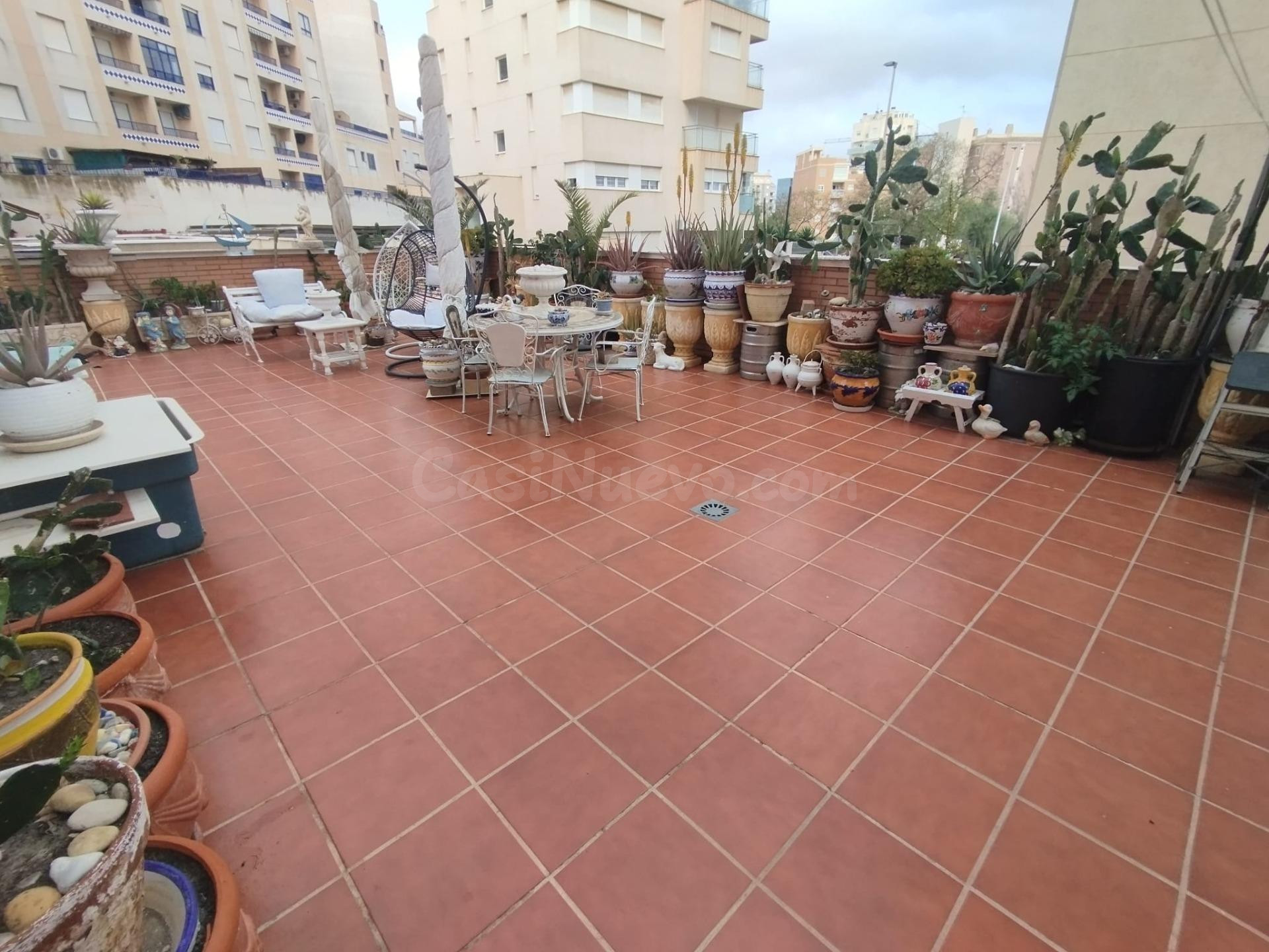 Fantastico apartamento en planta baja con amplia terraza cer - foto 4