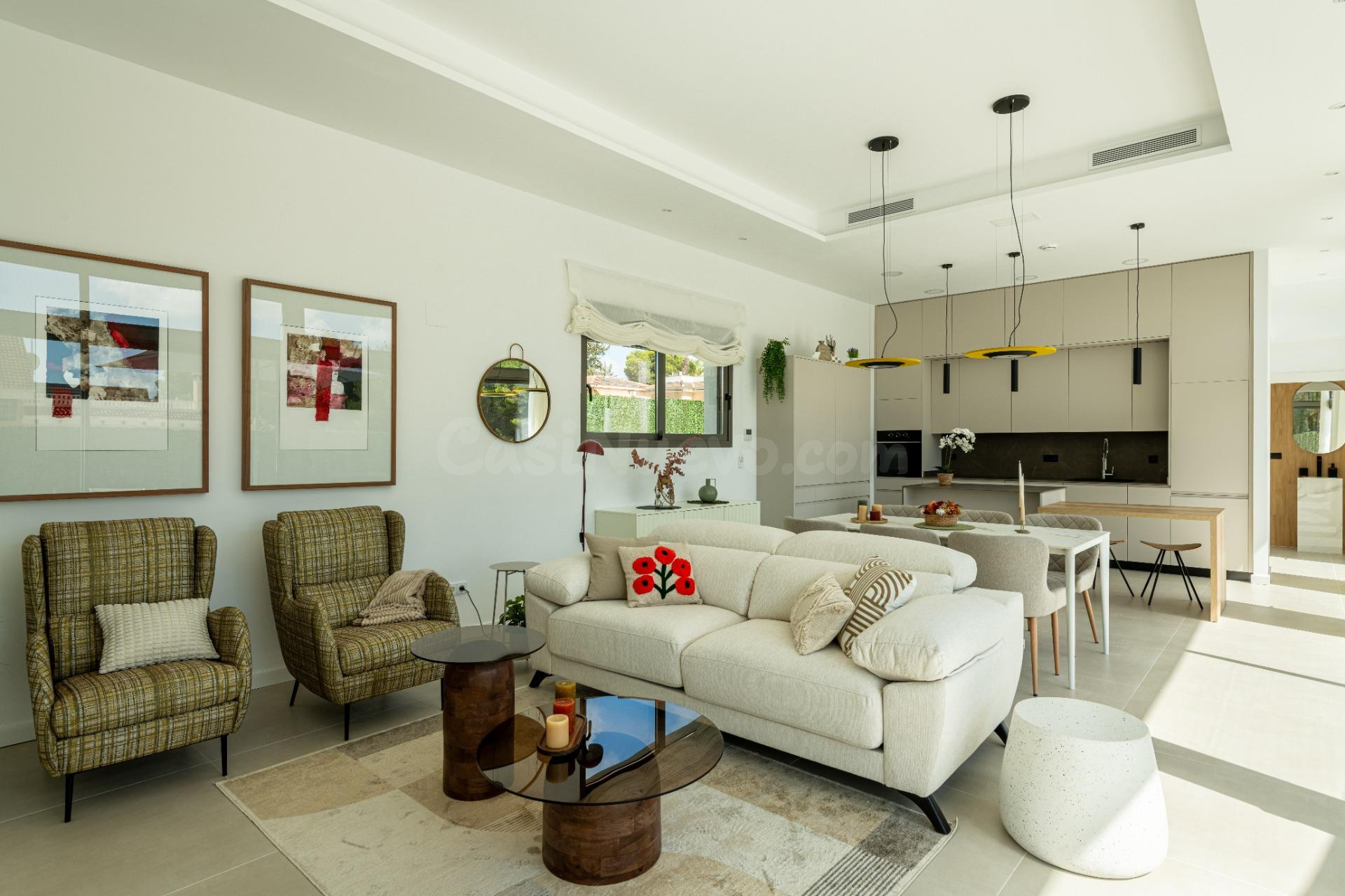 Villa de lujo con gran parcela y piscina privada en Pinar de - foto 4
