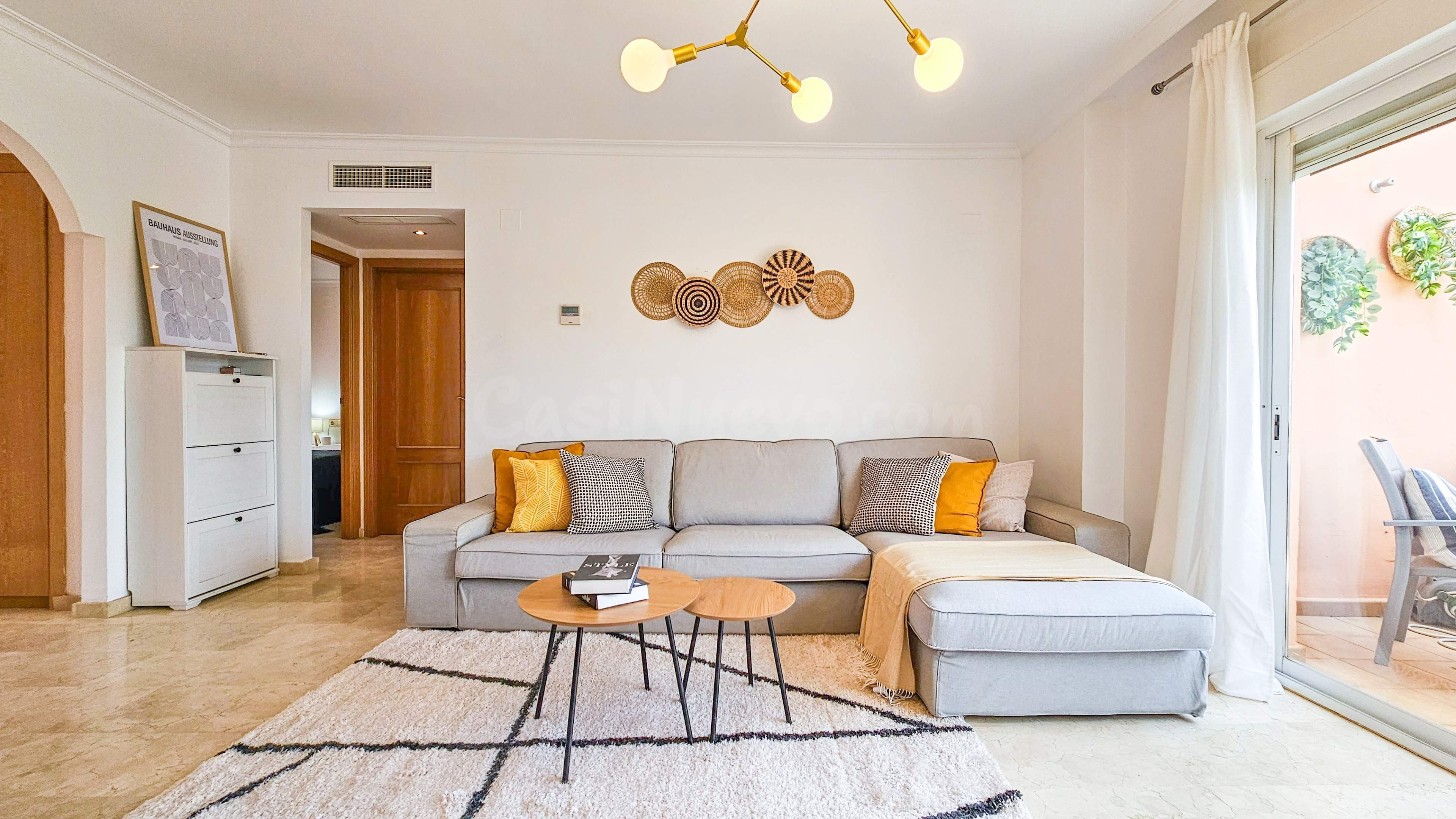 🌊 Moderno apartamento de 2 dormitorios con terraza, vistas a - foto 2