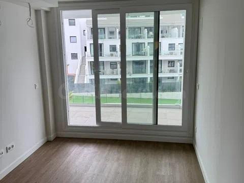 Acogedor Piso  de 2 habitaciones en Urbanización Tranquila de Fuengirola - foto 4