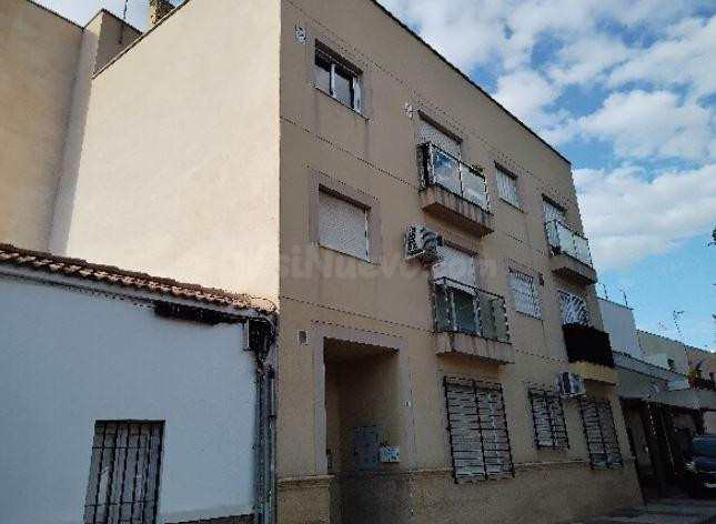 SE VENDE piso OKUPA en C Casablanca 21 de Roquetas de Mar - foto 2