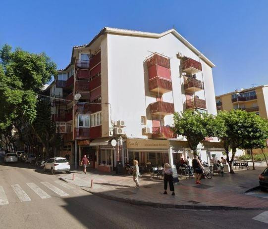 SE VENDE piso OKUPA en C Mijas de Fuengirola - foto 2