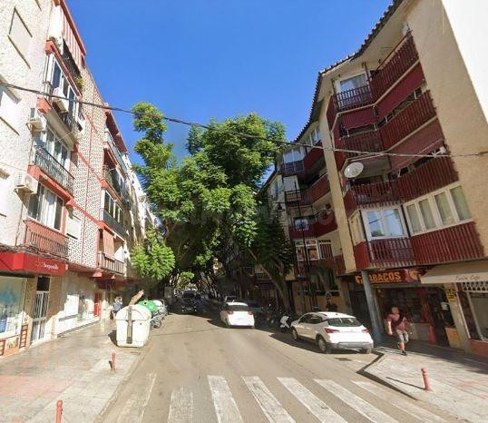 SE VENDE piso OKUPA en C Mijas de Fuengirola - foto 3