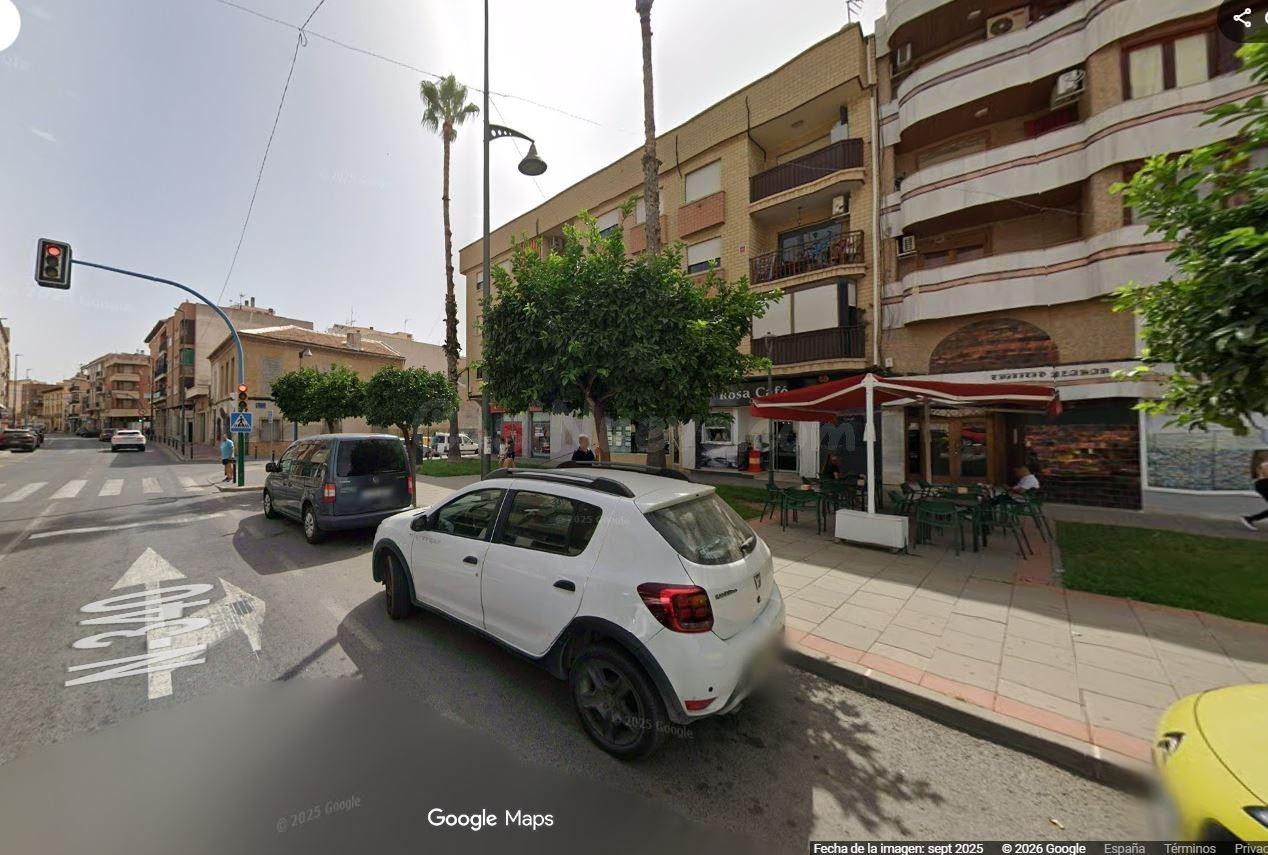 SE VENDE inmueble ALQUILADO en Santomera - foto 2