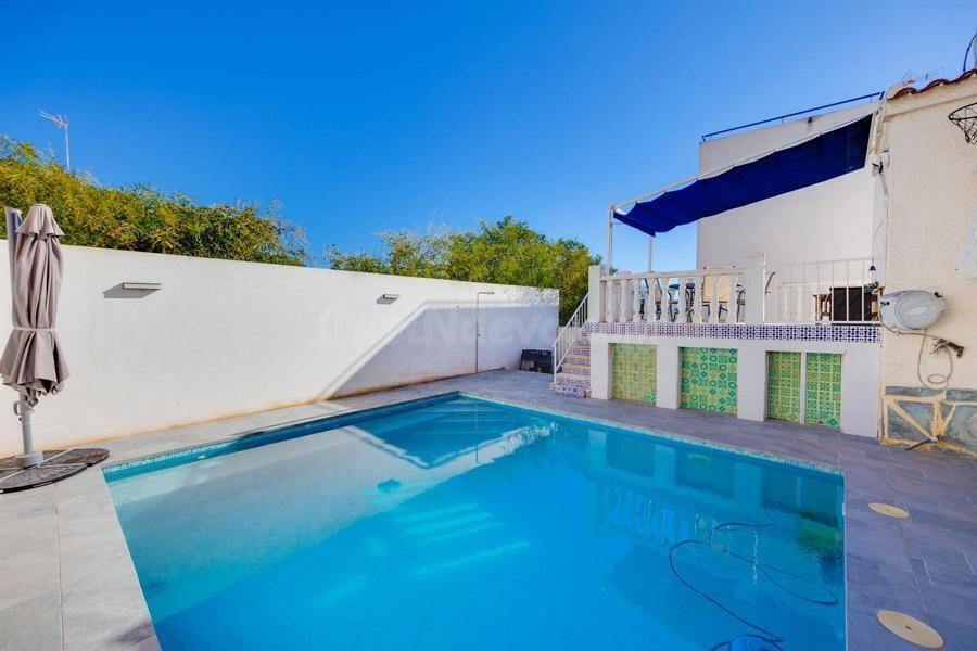 Venta de villa en San fulgencio, con 2 dormitorios y 1 baño  - foto 4