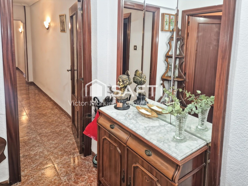 Vivienda con ascensor y todas las comodidades - foto 2