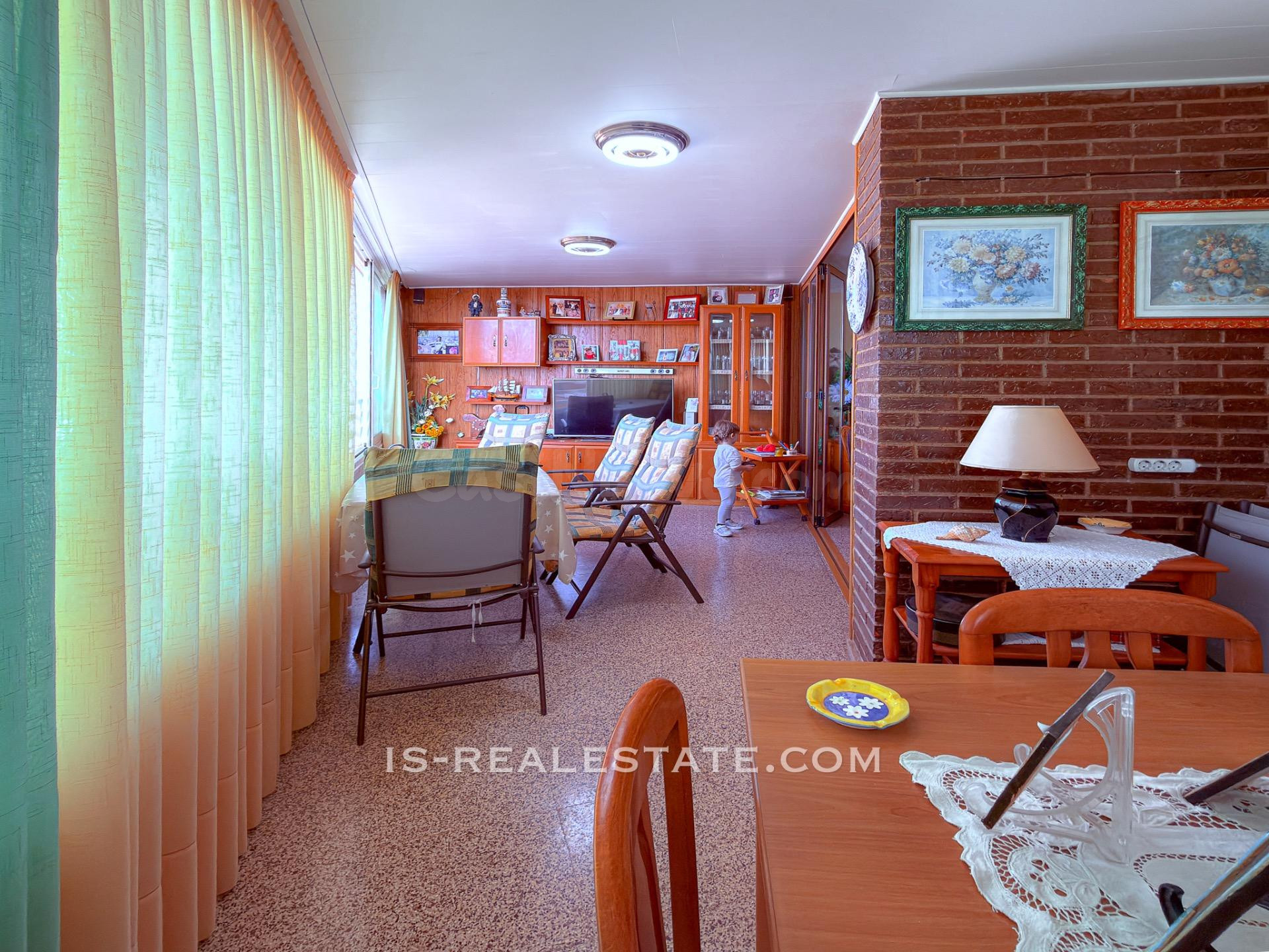 Primerísima Linea! Impresionante apartamento con amplia terr - foto 5