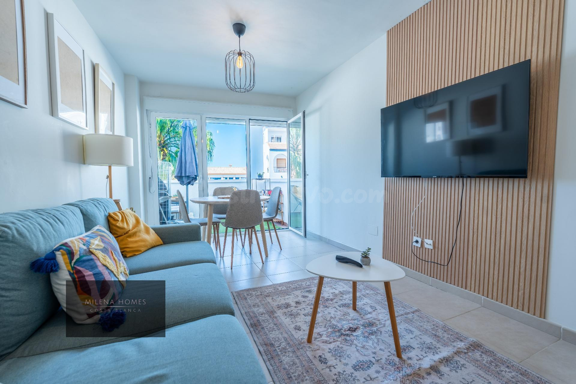 Magnífico apartamento con piscina, parking y cerca de golf en Orihuela Costa