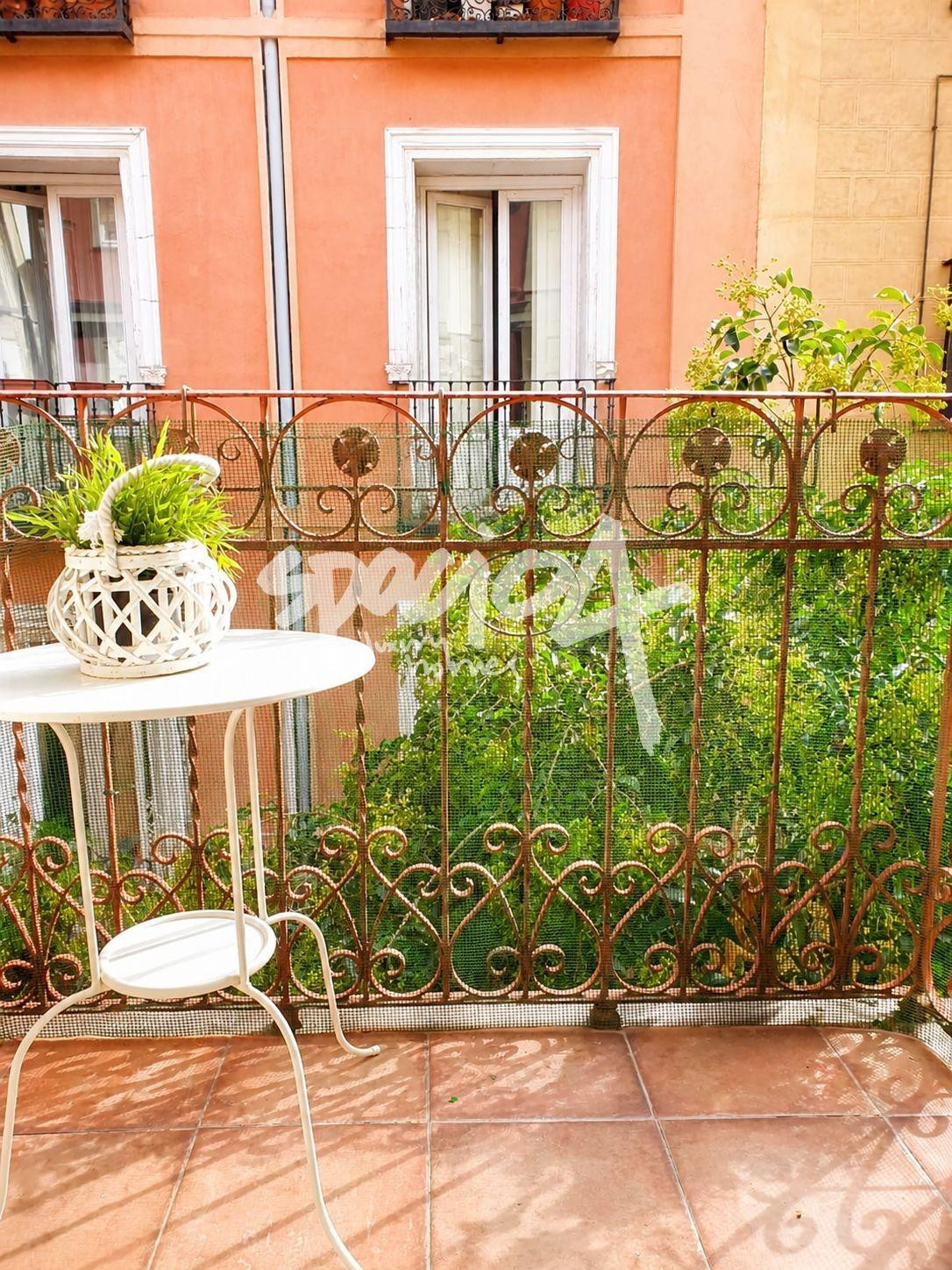 Apartamento en venta en Lavapiés, Madrid - foto 4