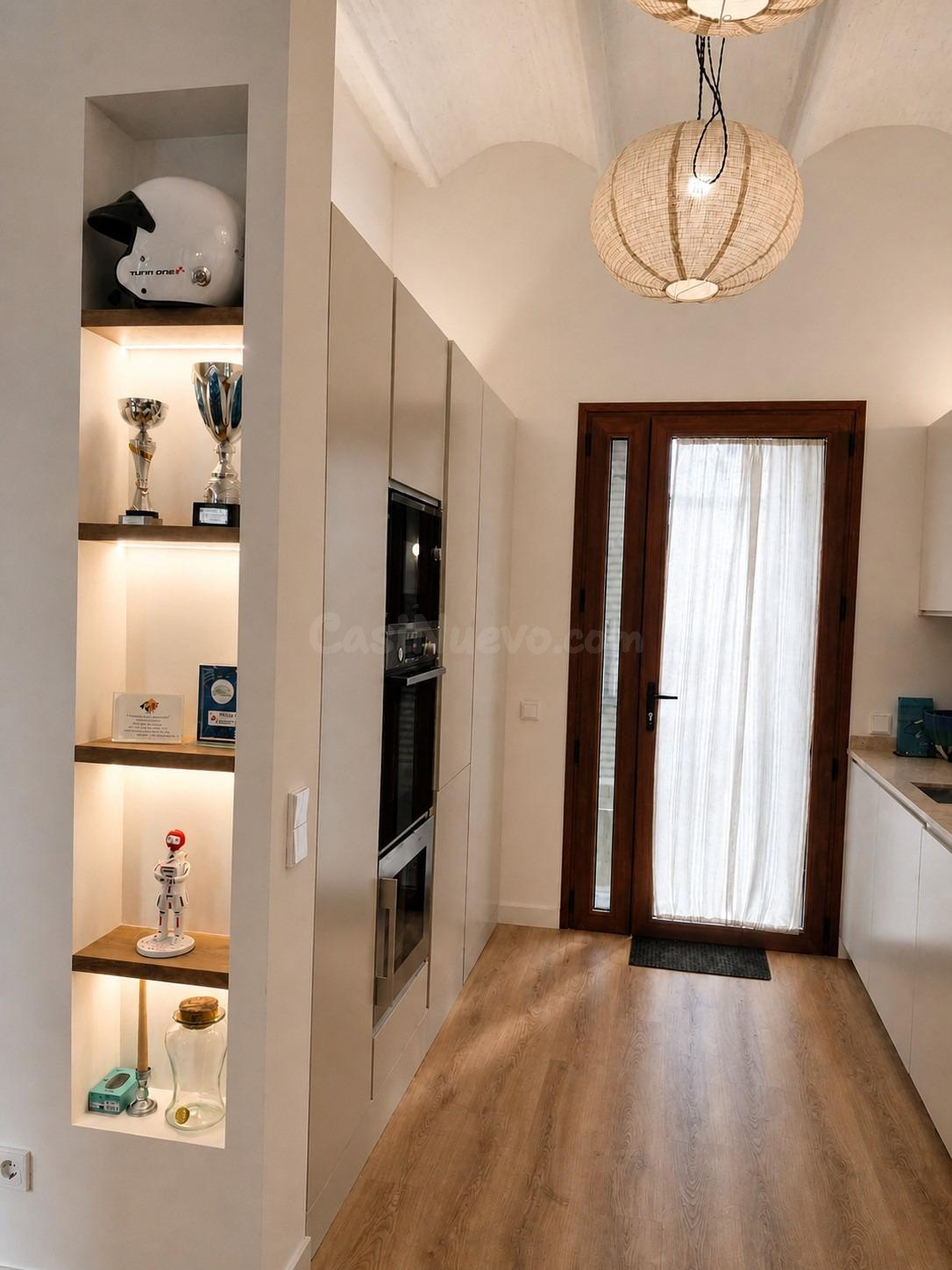 Planta baja a estrenar con patio en El Terreno – Palma - foto 5
