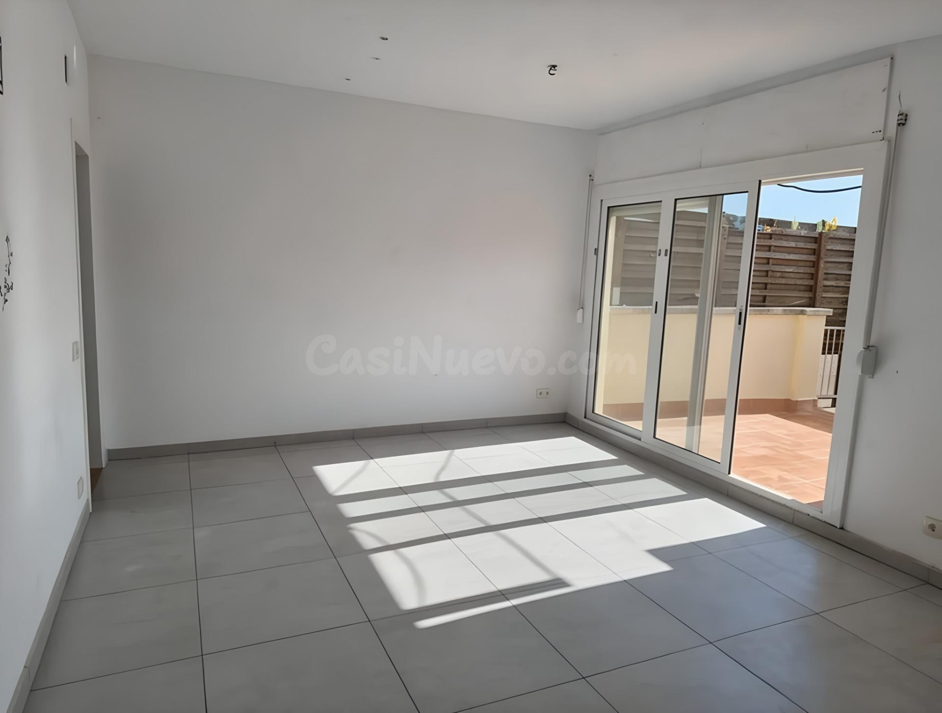 Ático muy soleado con gran terraza en Figueres – Ideal inver - foto 3