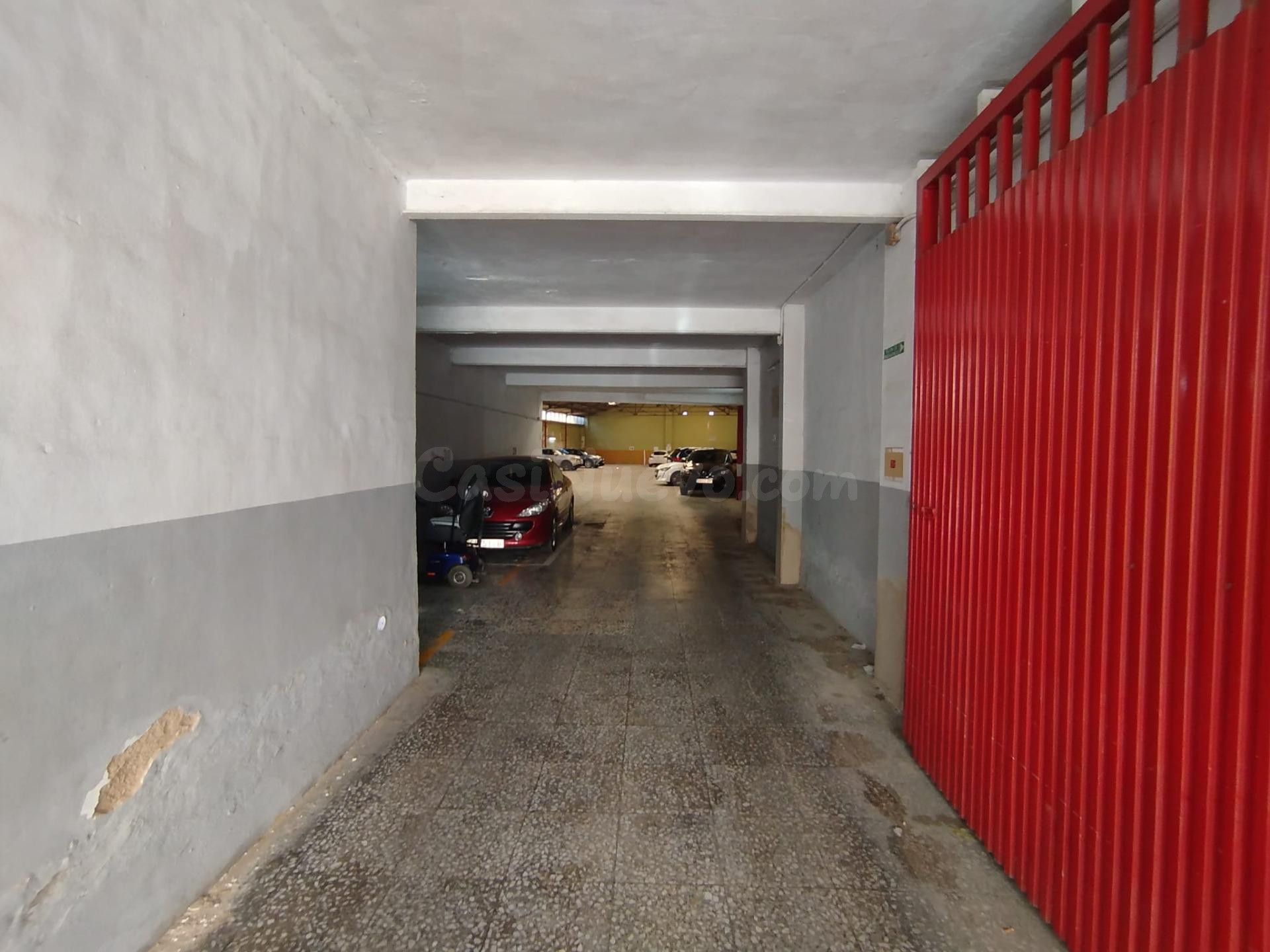 LOCAL COMERCIAL EN CALLE COLON - foto 3