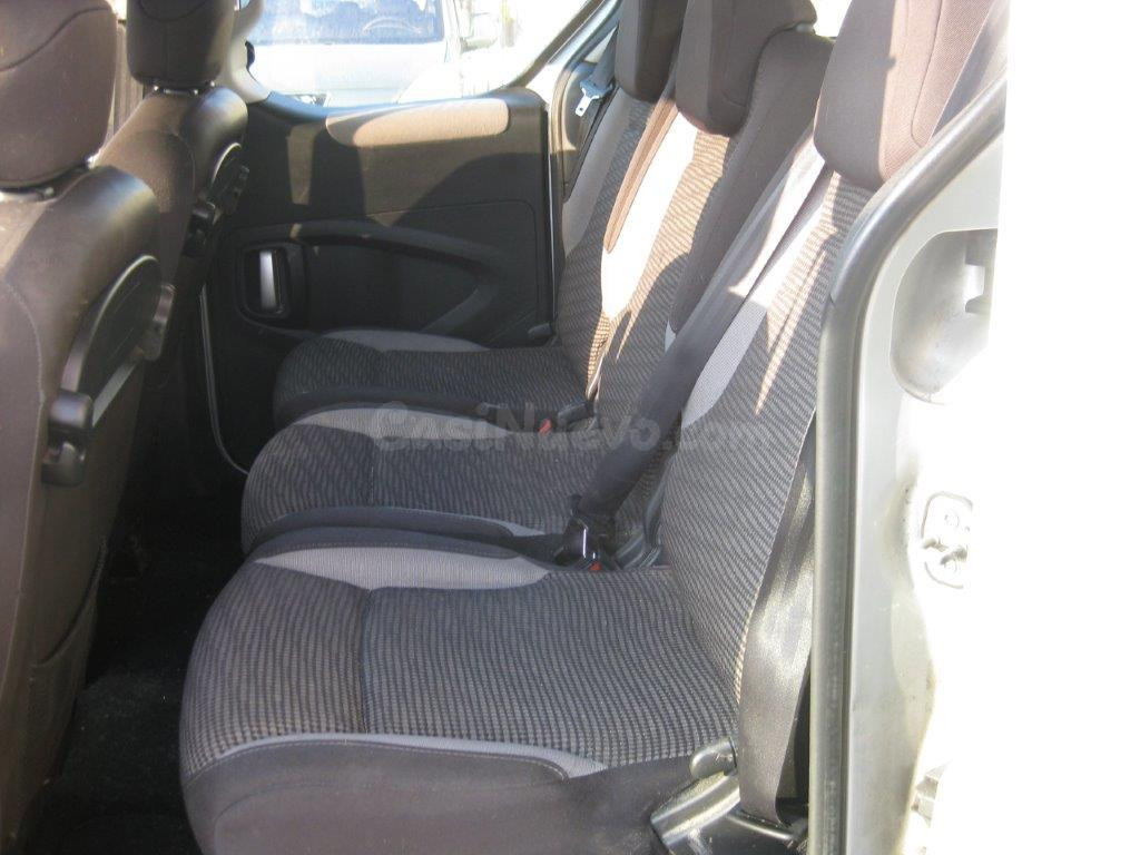 PEUGEOT PARTNER - foto 5