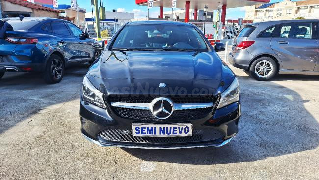 Mercedes CLA 180 Shooting Brake *GPS*Piel*Led* - foto 2