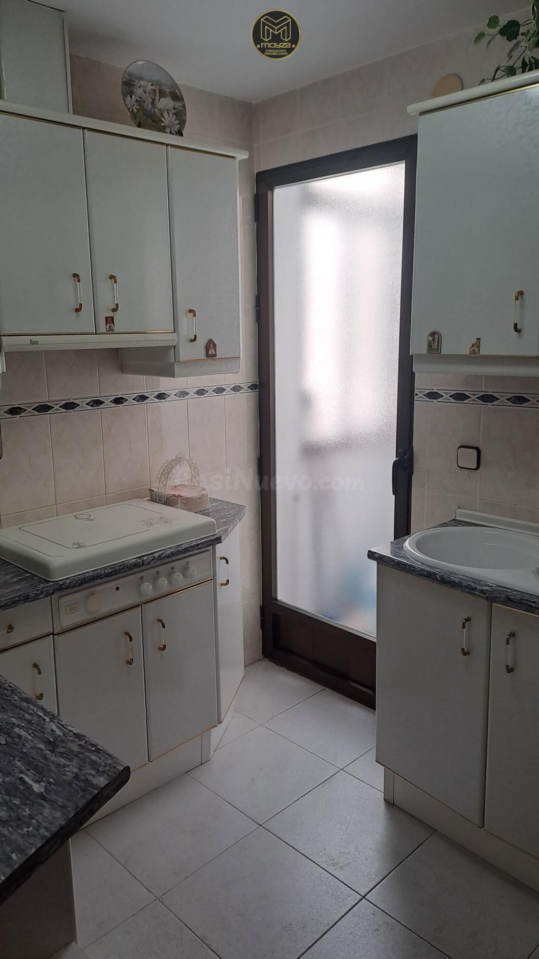 Atico reformado en Jaén con balcón y trastero privado - foto 5