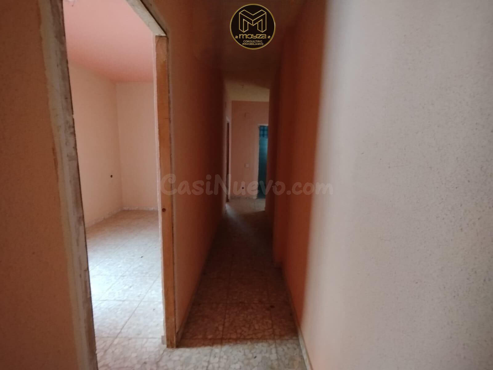 Piso luminoso 3 hab. en Linares para vivir con estilo - foto 3