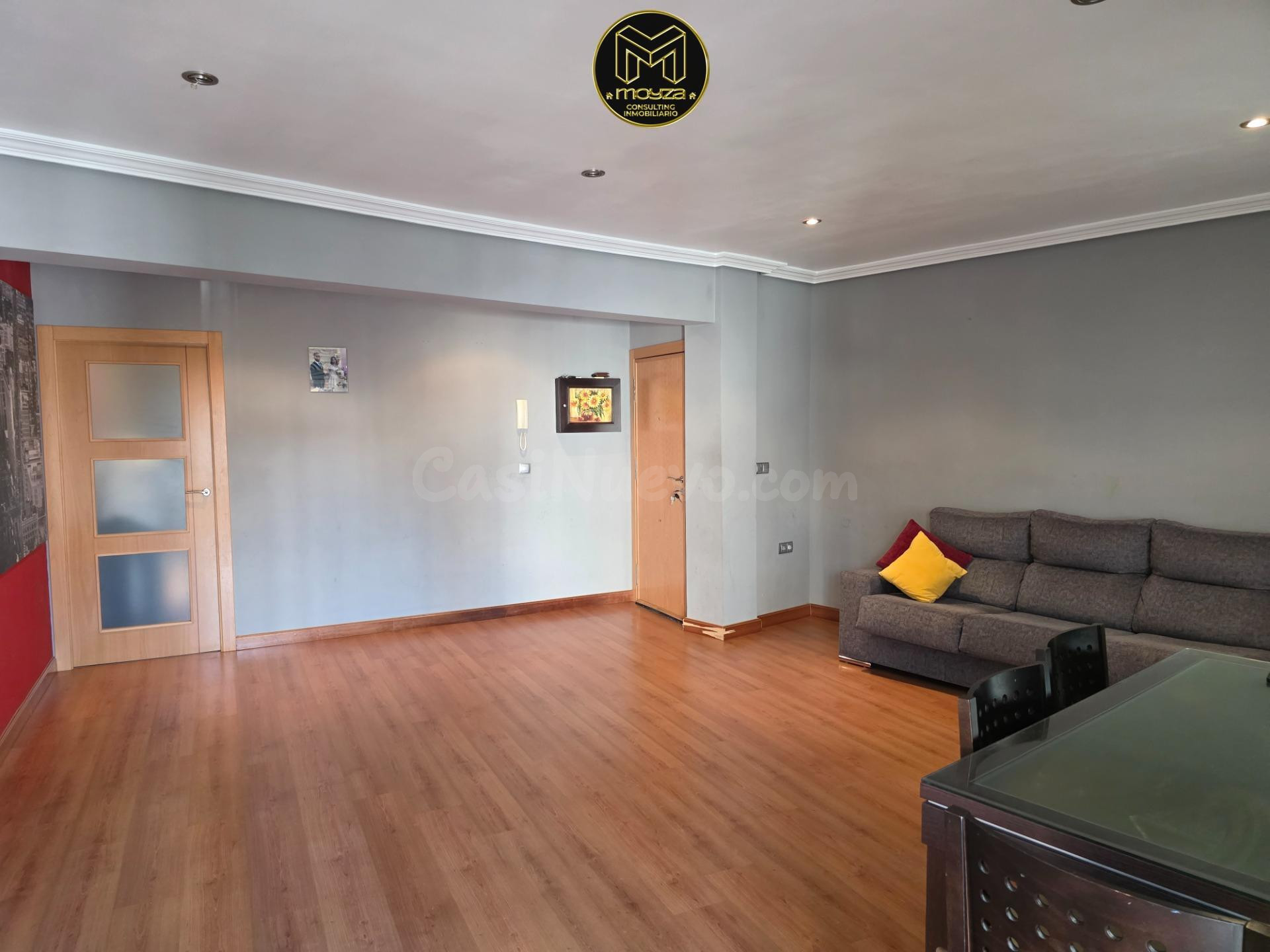 Piso reformado en Torredelcampo: 80m² con balcón y vistas - foto 3