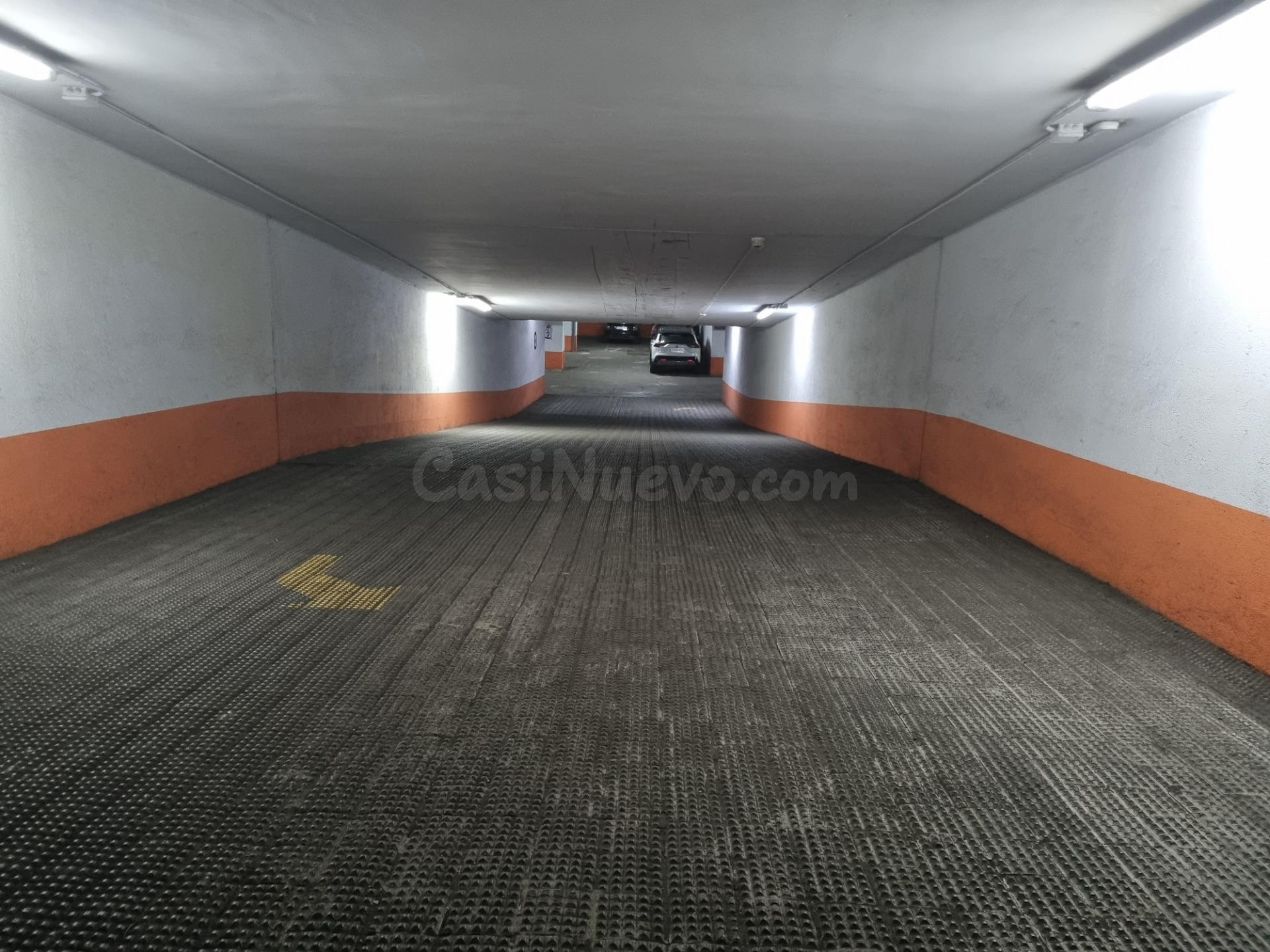 Plaza para coche grande - foto 3