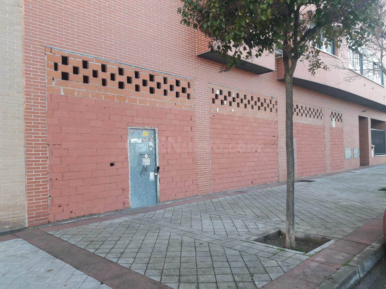 Amplio Local Comercial en Alquiler - Oportunidad Única - foto 4