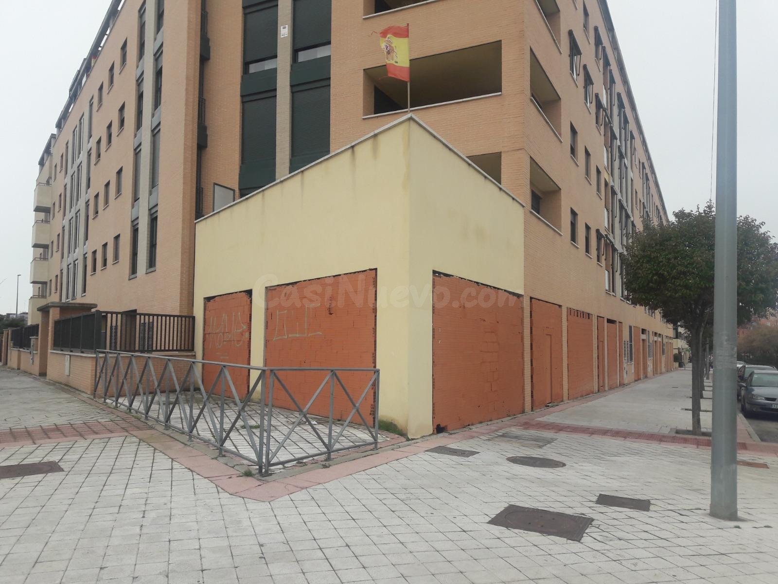 Amplio Local Comercial en Alquiler - Oportunidad Única - foto 2