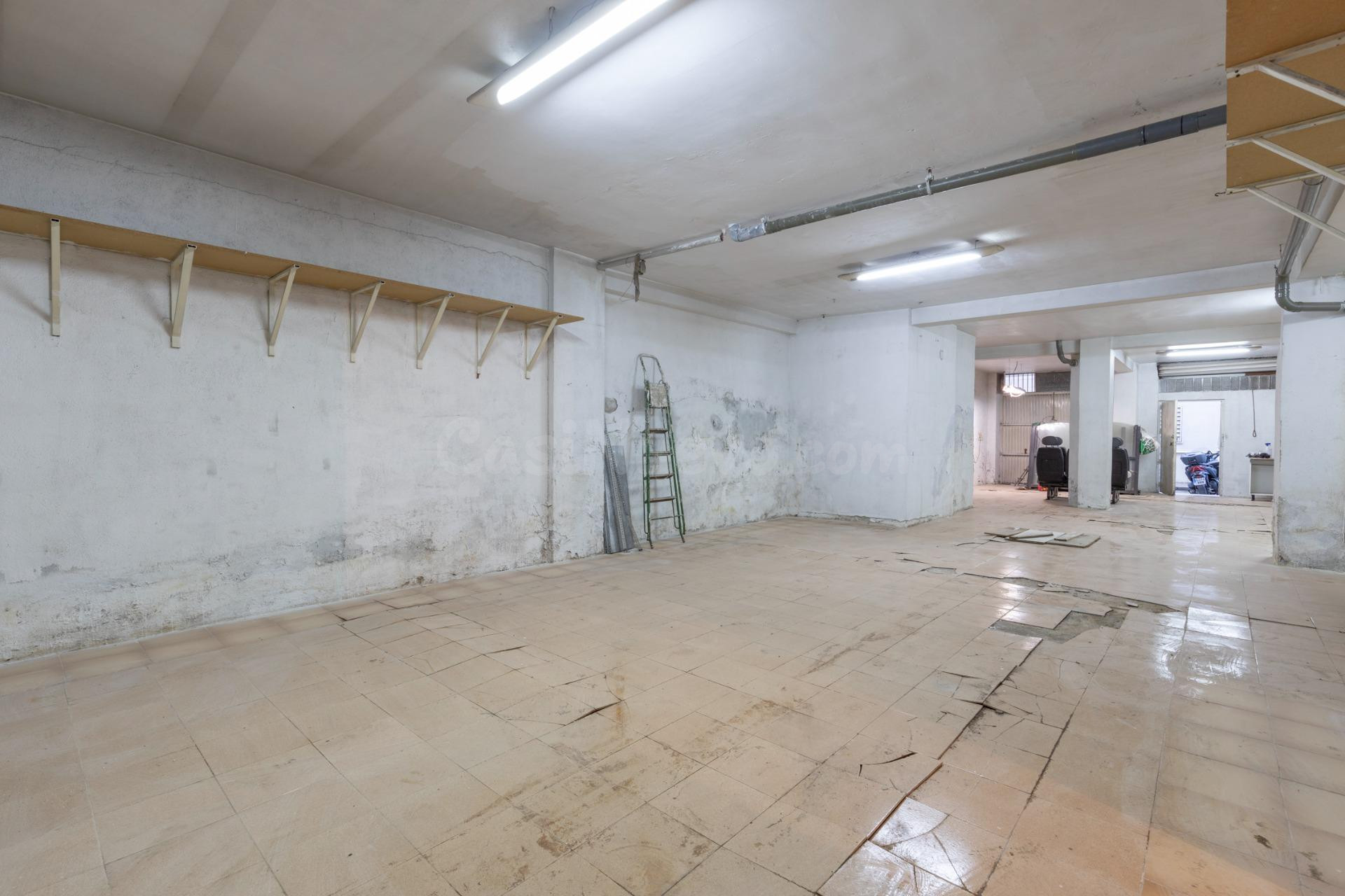 LOCAL COMERCIAL EN VENTA EN C/ASTURIAS - foto 2