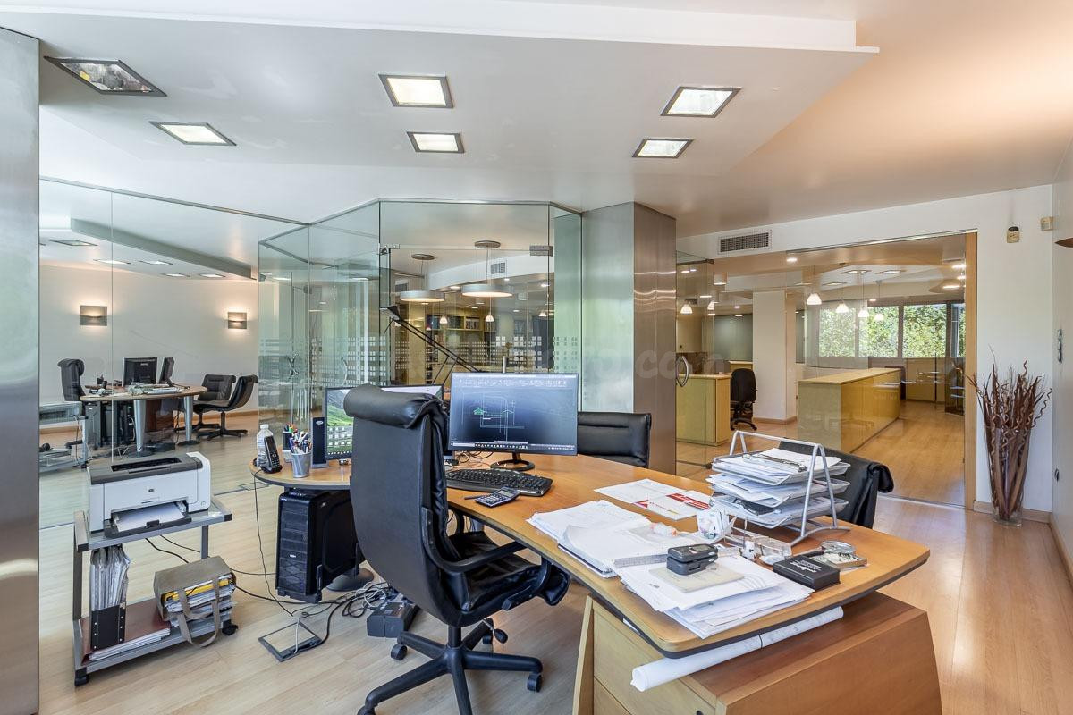 EXCLUSIVO INMUEBLE EN PLAZA DE CARRETAS, JUNTO AL EMBLEMÁTIC - foto 2