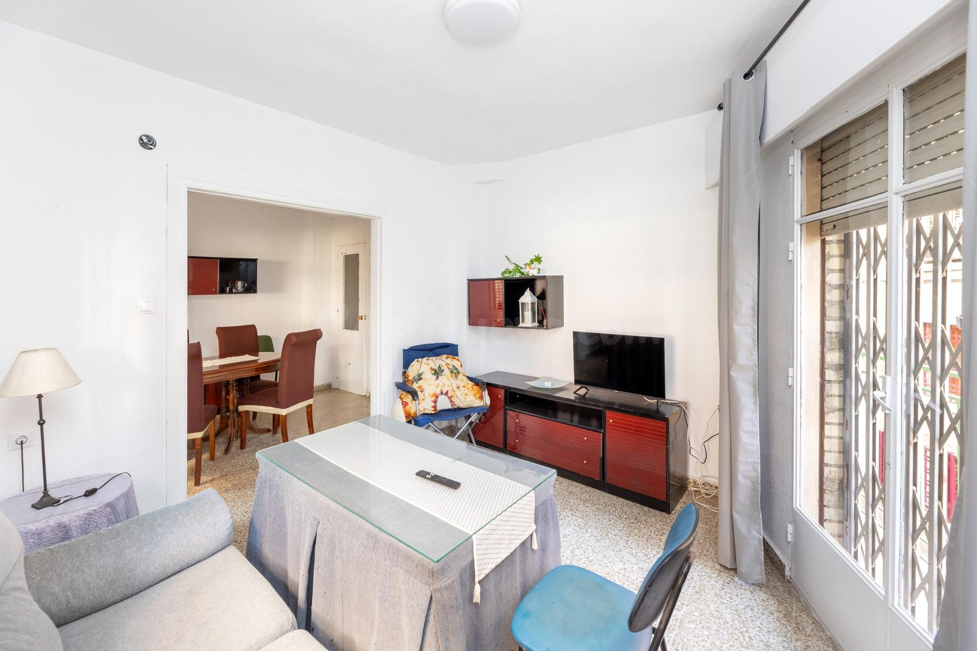 Venta de piso de 4 dormitorios y 2 baños en Granada (Zona Ce - foto 5