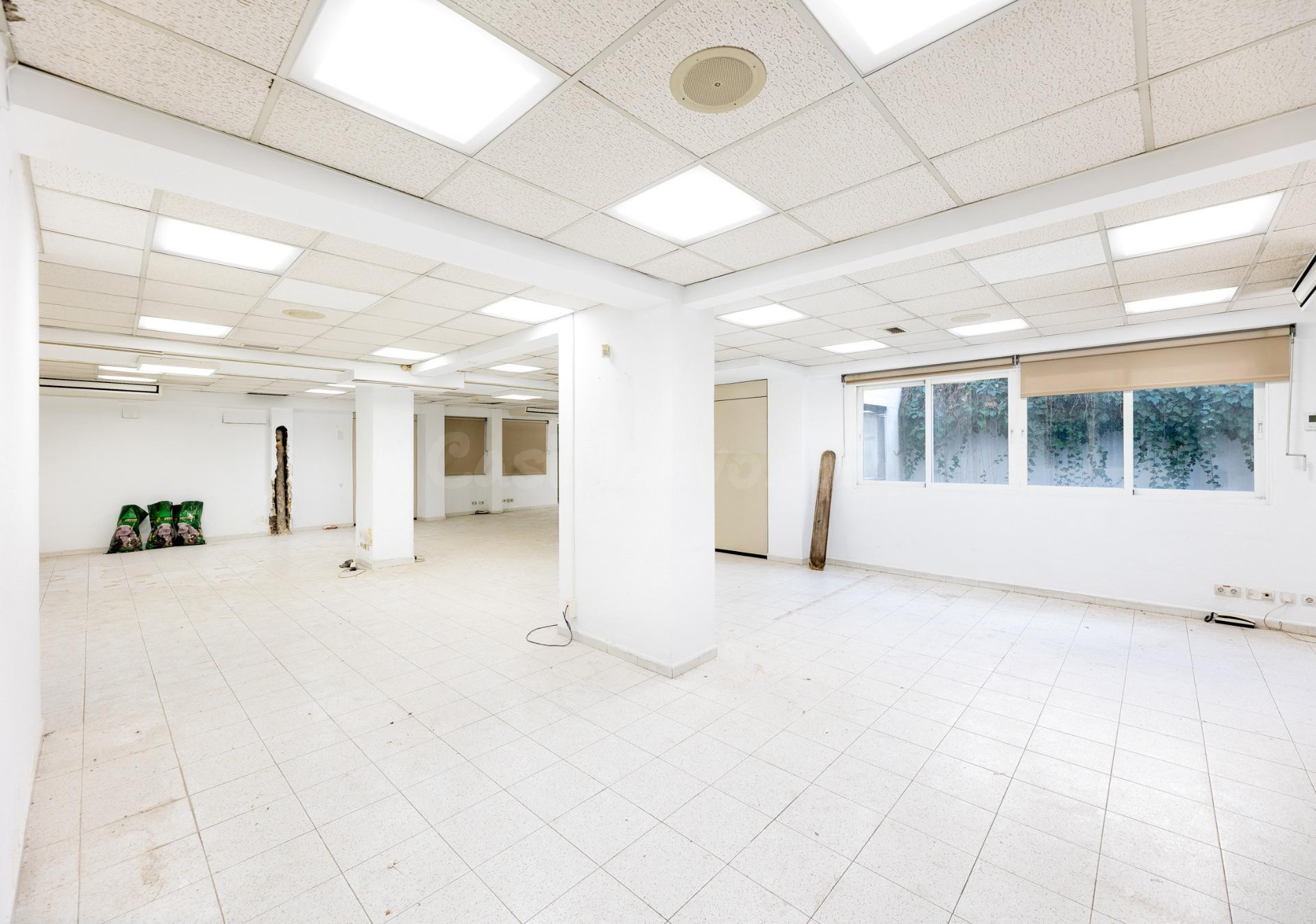 Vivienda de 170 m2 con 5 dormitorios en Gran Vía – Amplia y  - foto 5