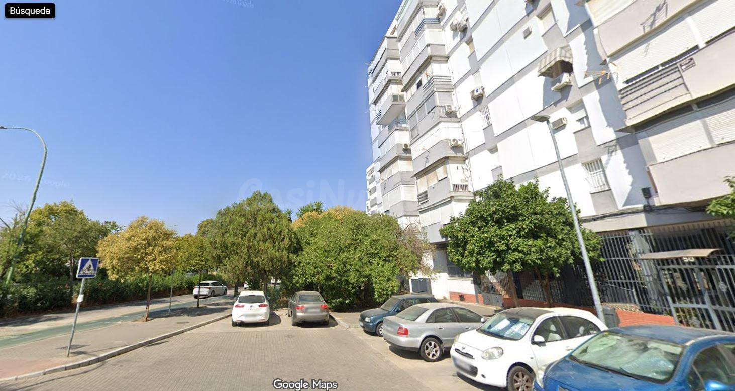 SE VENDE inmueble ALQUILADO en Sevilla - foto 2