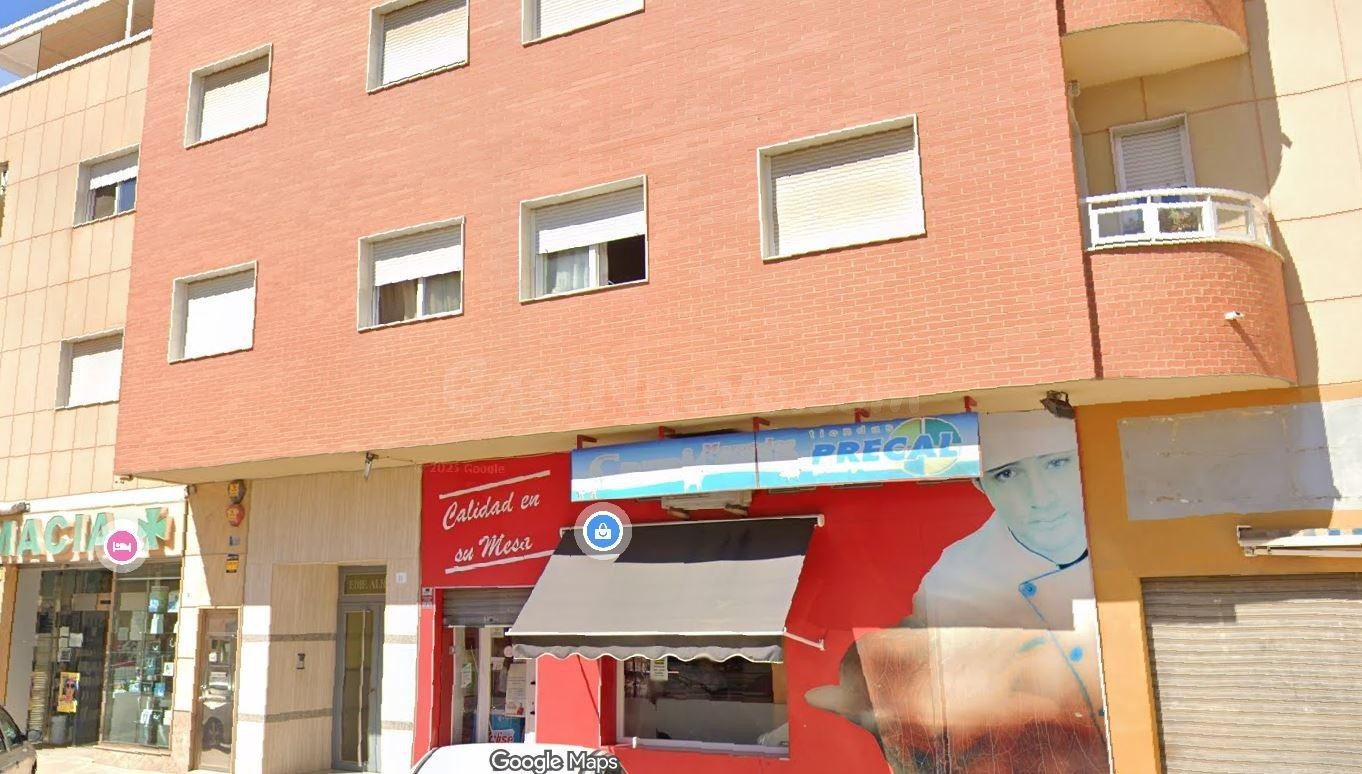 SE VENDE inmueble ALQUILADO en Ejido (El) - foto 2