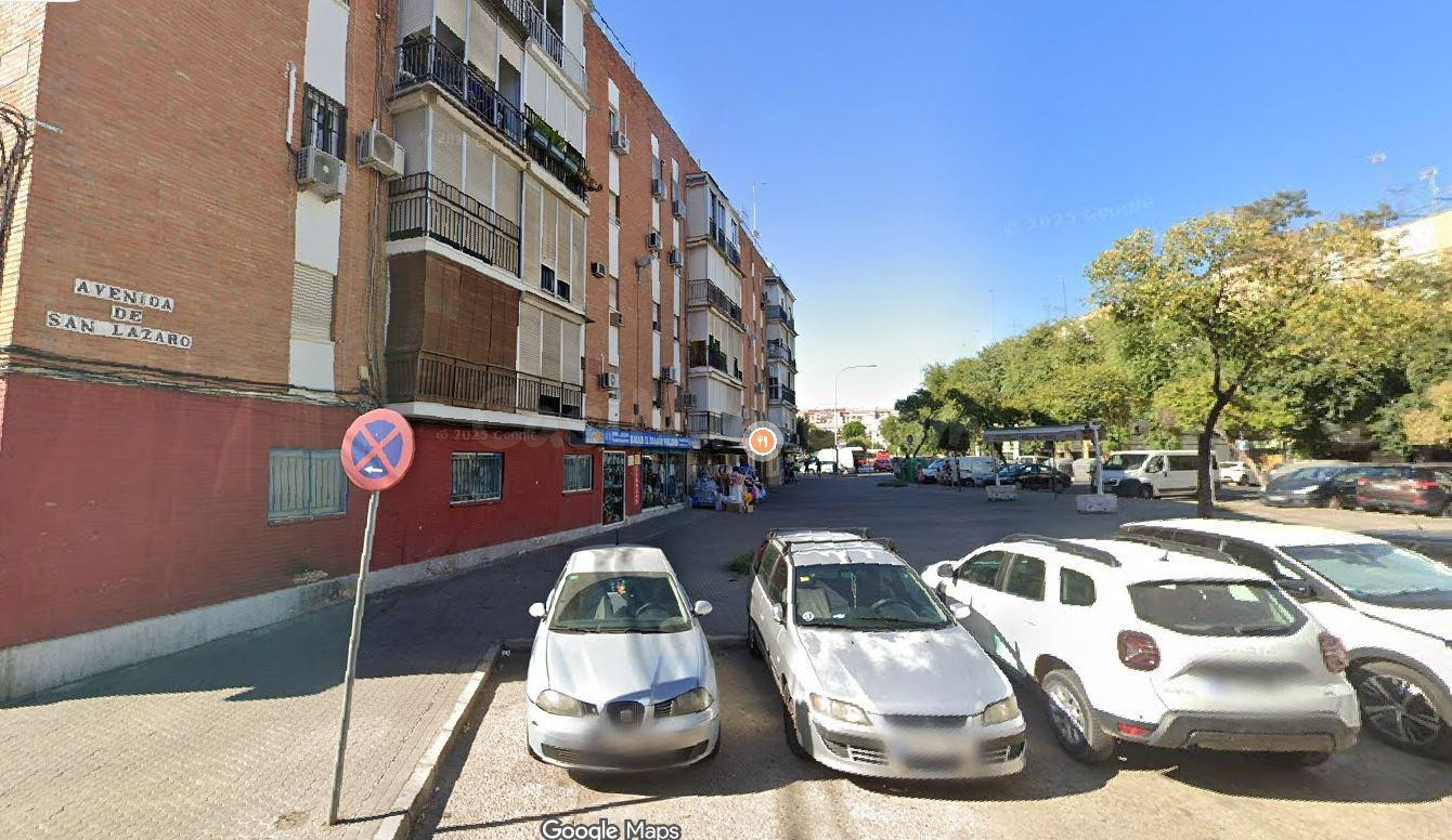 SE VENDE inmueble ALQUILADO en Sevilla - foto 2