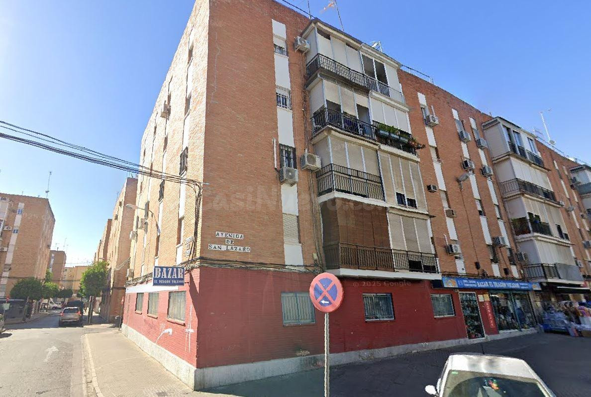 SE VENDE inmueble ALQUILADO en Sevilla - foto 3