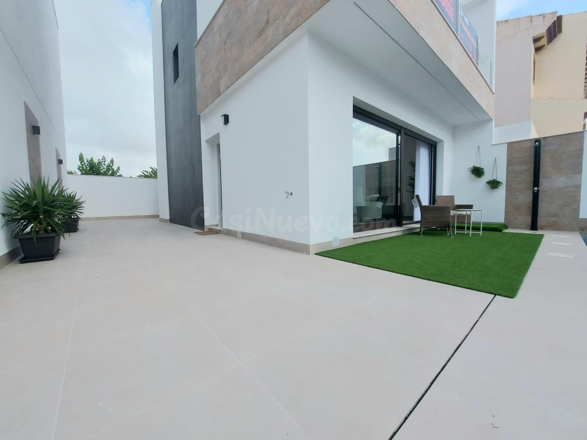 VILLAS DE OBRA NUEVA EN SAN PEDRO DEL PINATAR - foto 3